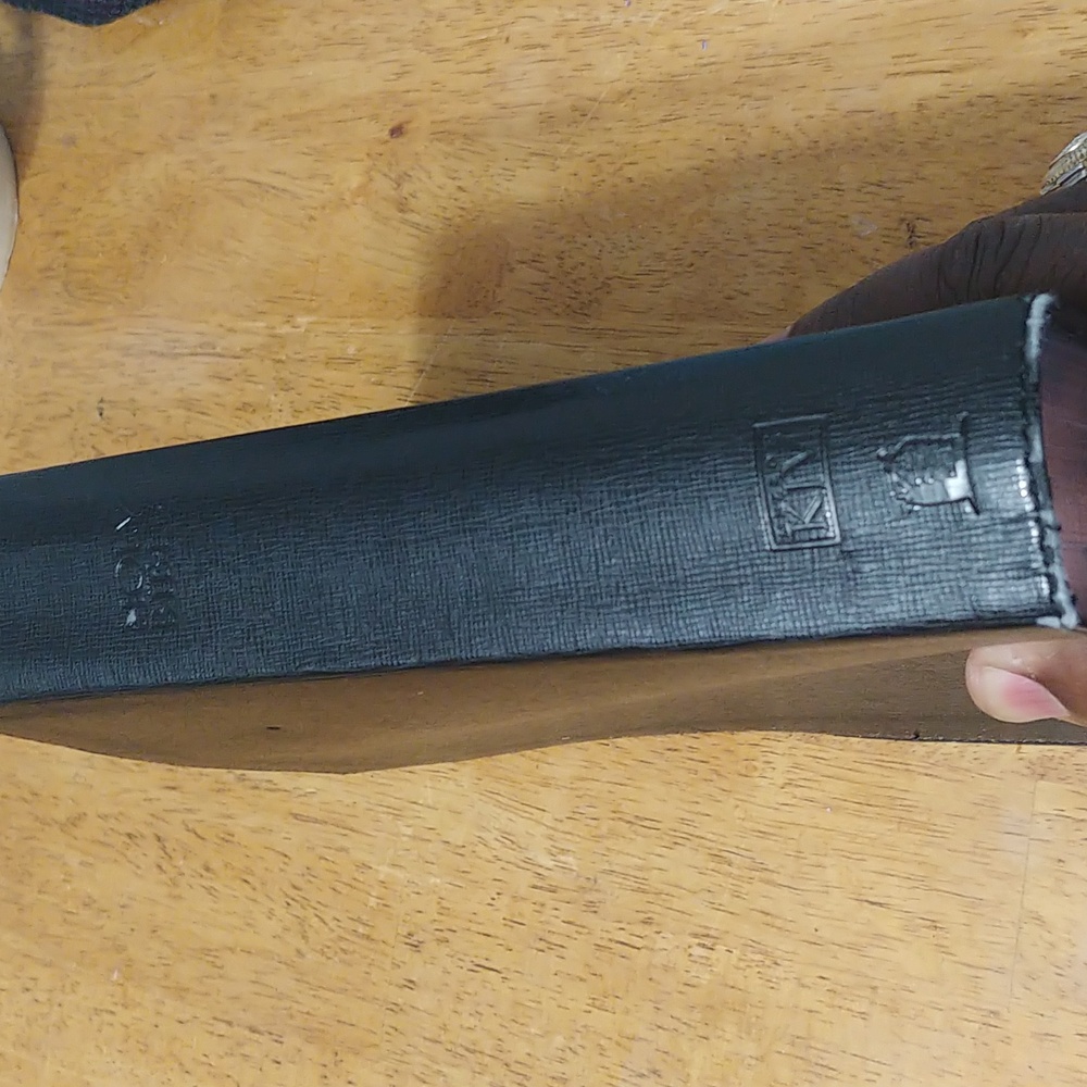 Thomas Nelson Holy Bible Giant Prints - Picture 3 of 12